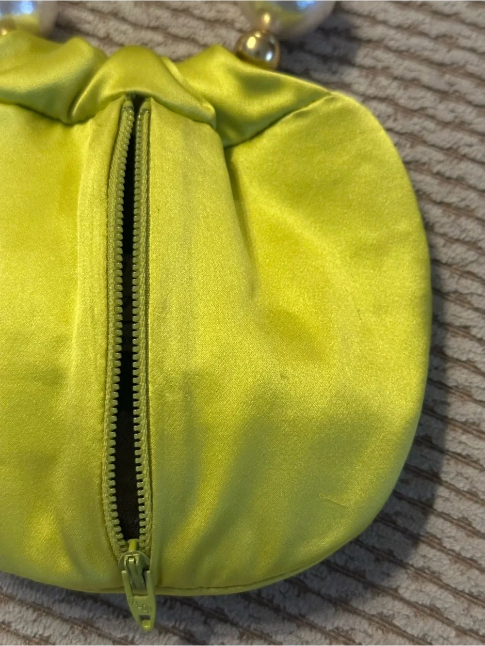 Nancy Bacich bracelet bag– Lime Green with Pearl Bead Handle
